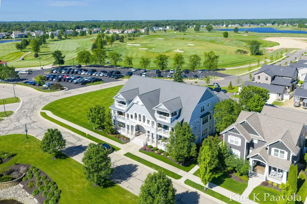 4661 Macatawa Legends Boulevard Holland Charter Township MI 49424