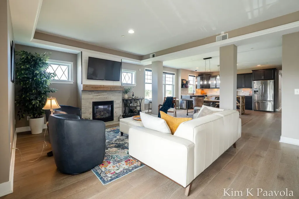 4661 Macatawa Legends Boulevard Holland Charter Township MI 49424
