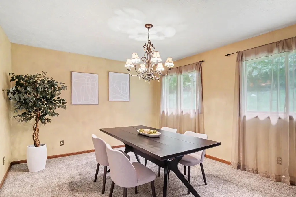 5499 Riverlook Drive NE Plainfield Charter Township MI 49321