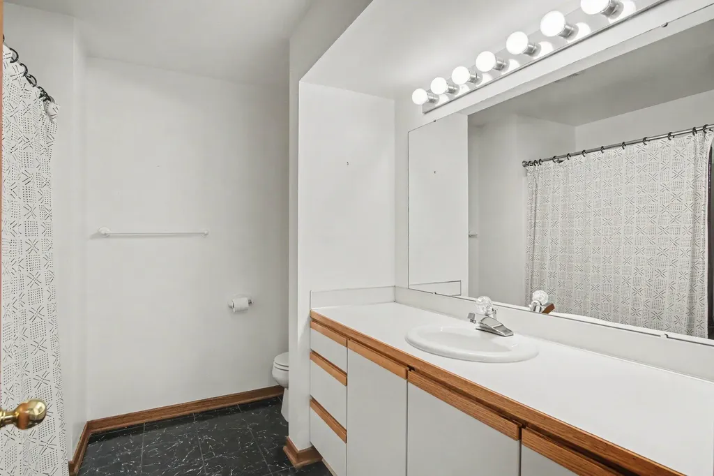 5499 Riverlook Drive NE Plainfield Charter Township MI 49321