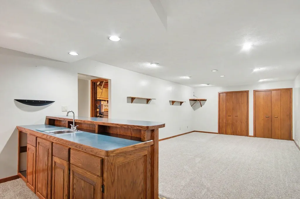 5499 Riverlook Drive NE Plainfield Charter Township MI 49321
