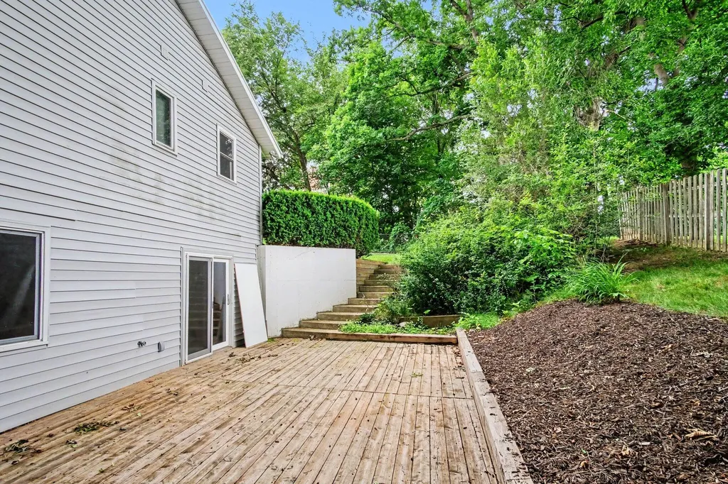 5499 Riverlook Drive NE Plainfield Charter Township MI 49321