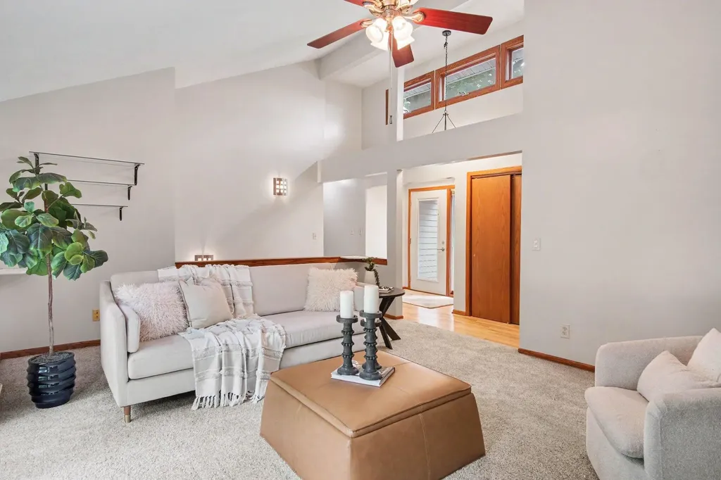 5499 Riverlook Drive NE Plainfield Charter Township MI 49321