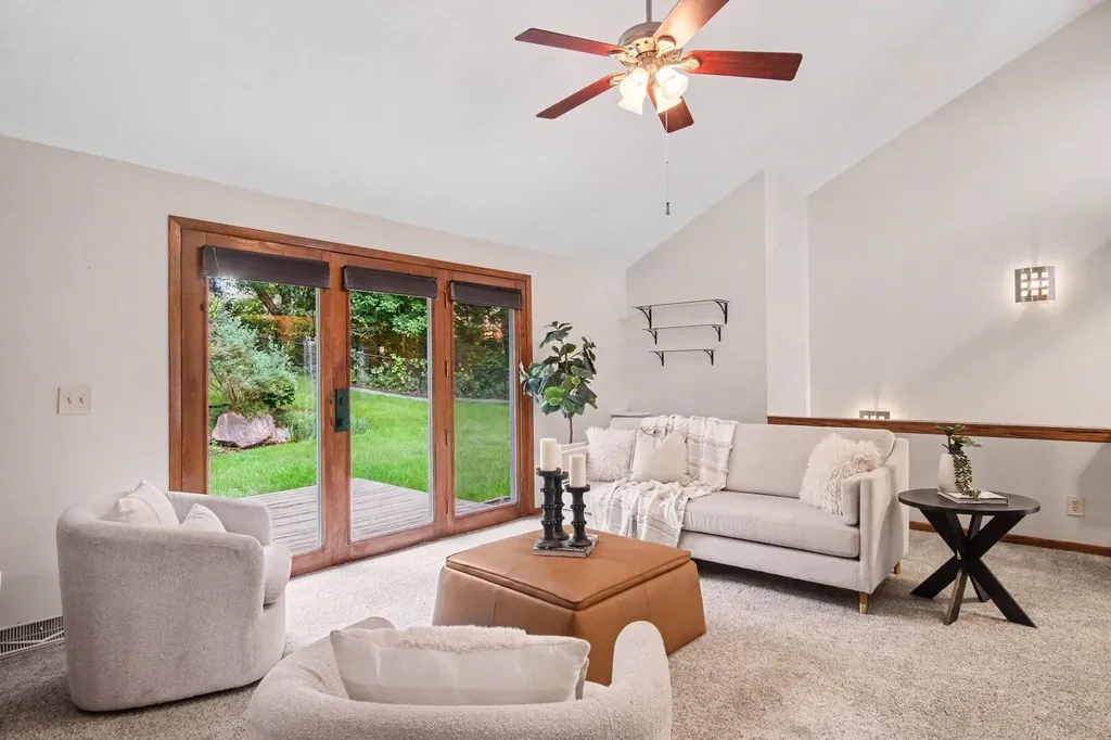 5499 Riverlook Drive NE Plainfield Charter Township MI 49321