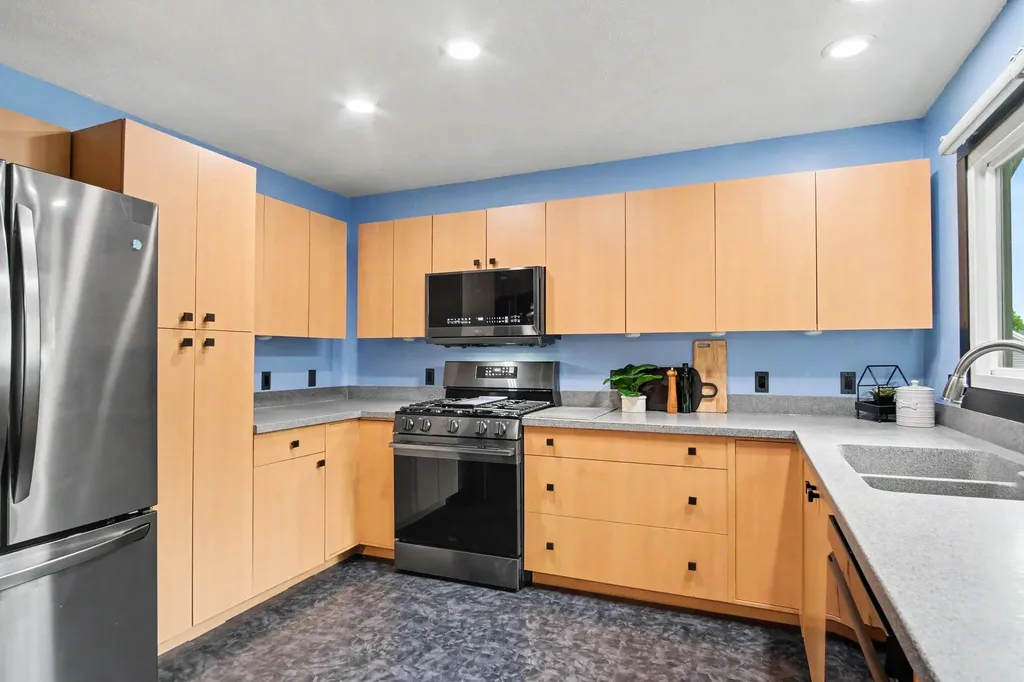 5499 Riverlook Drive NE Plainfield Charter Township MI 49321