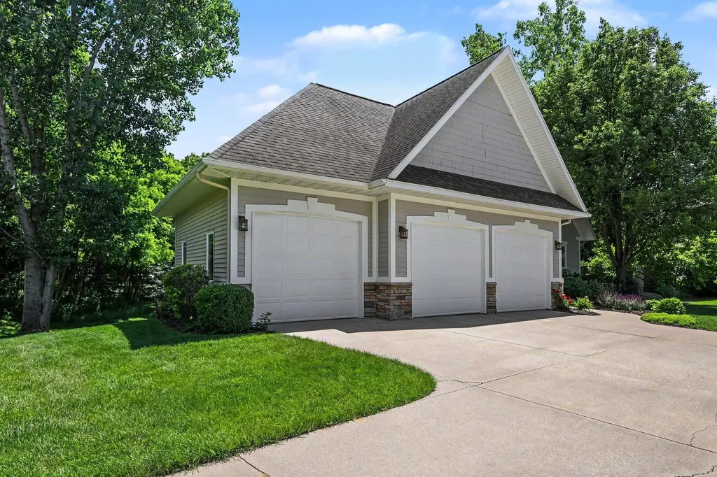 3404 Glenstone Court SE Cascade Charter Township MI 49546