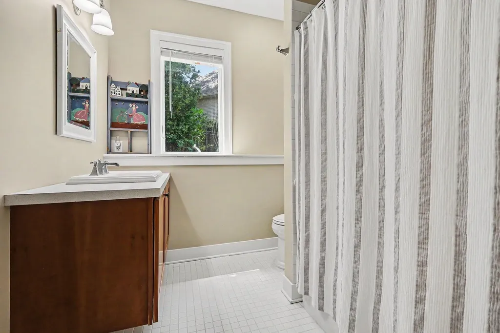 3404 Glenstone Court SE Cascade Charter Township MI 49546