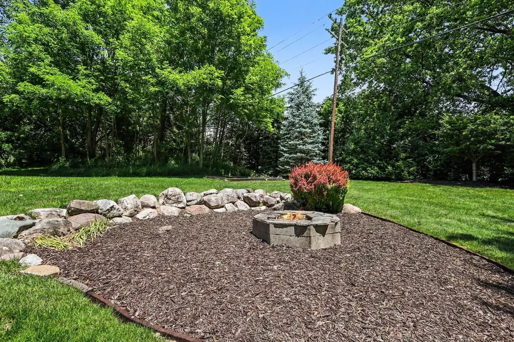 3404 Glenstone Court SE Cascade Charter Township MI 49546