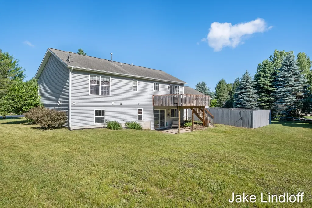 11324 Lindy Drive NE Oakfield Township MI 49341