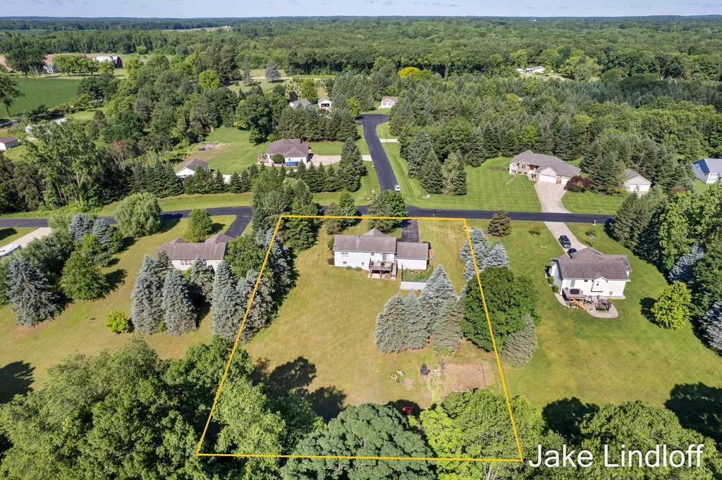11324 Lindy Drive NE Oakfield Township MI 49341