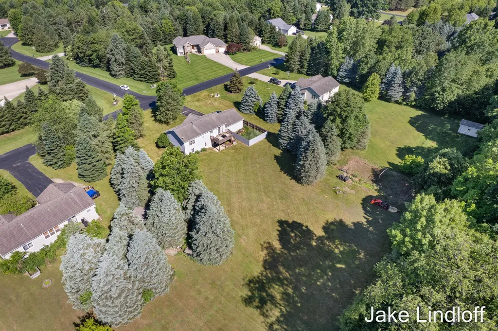 11324 Lindy Drive NE Oakfield Township MI 49341