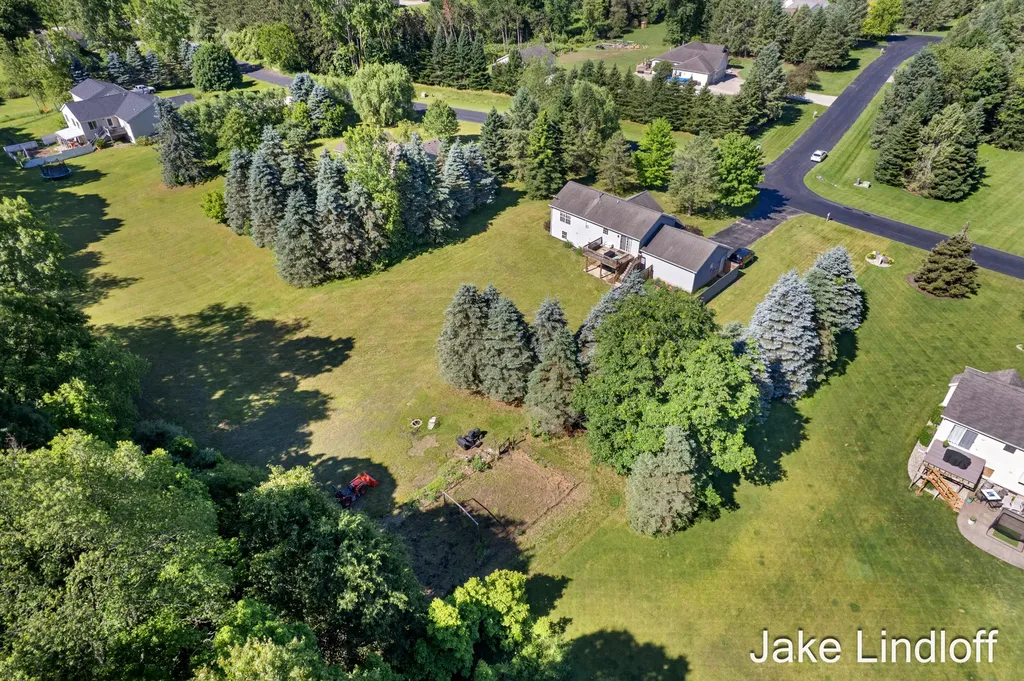 11324 Lindy Drive NE Oakfield Township MI 49341