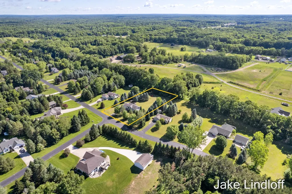 11324 Lindy Drive NE Oakfield Township MI 49341