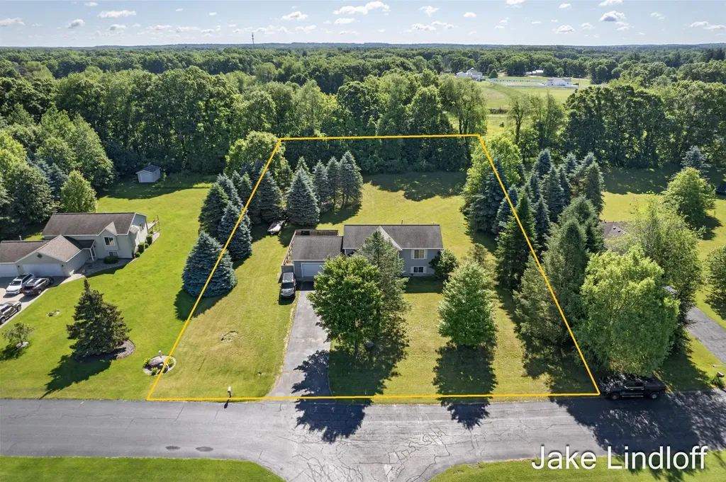 11324 Lindy Drive NE Oakfield Township MI 49341