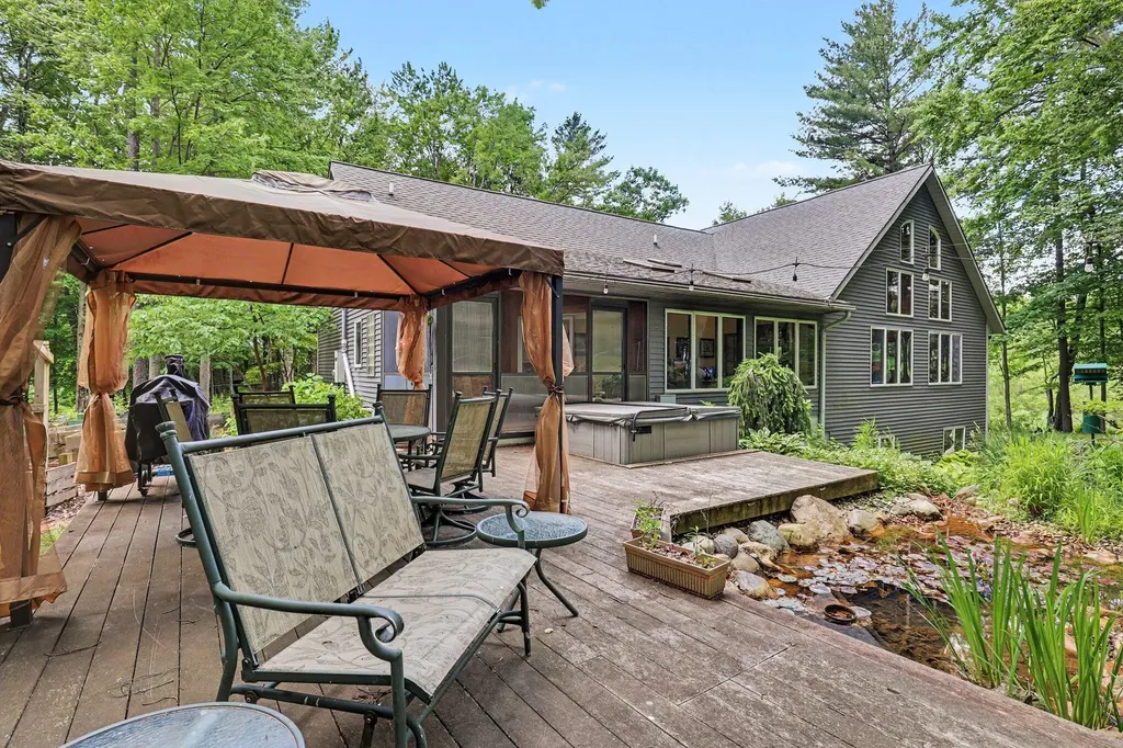 10735 Brown Lake Drive NE Oakfield Township MI 49341