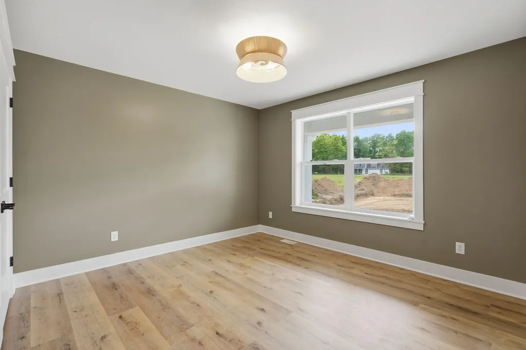 2050 Dakota Trail Rutland Charter Township MI 49058