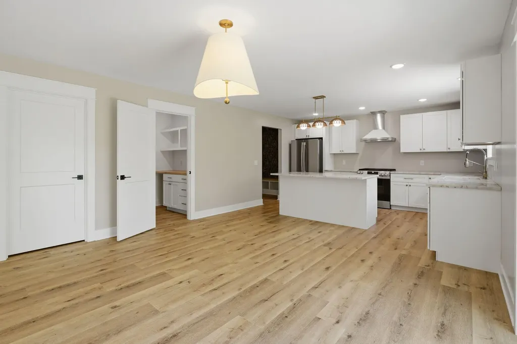 2050 Dakota Trail Rutland Charter Township MI 49058
