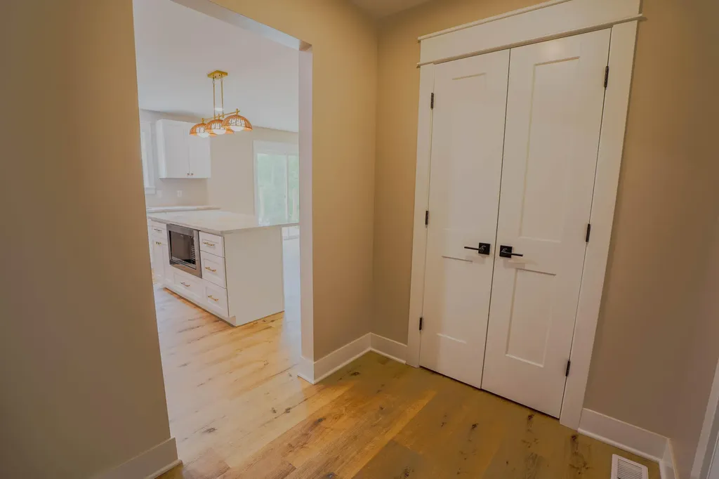 2050 Dakota Trail Rutland Charter Township MI 49058
