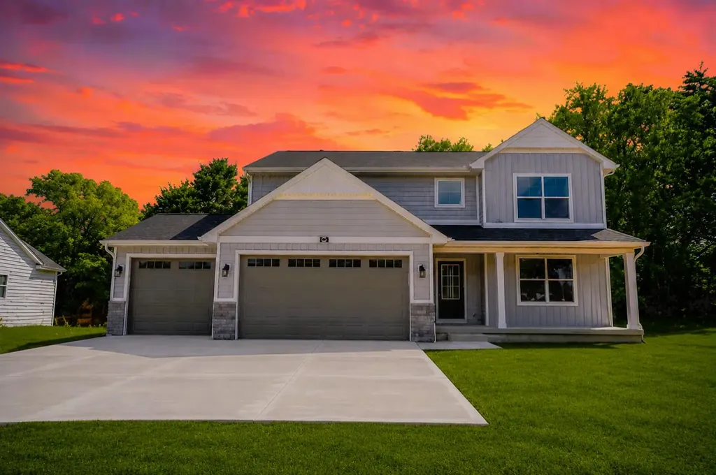 2050 Dakota Trail Rutland Charter Township MI 49058