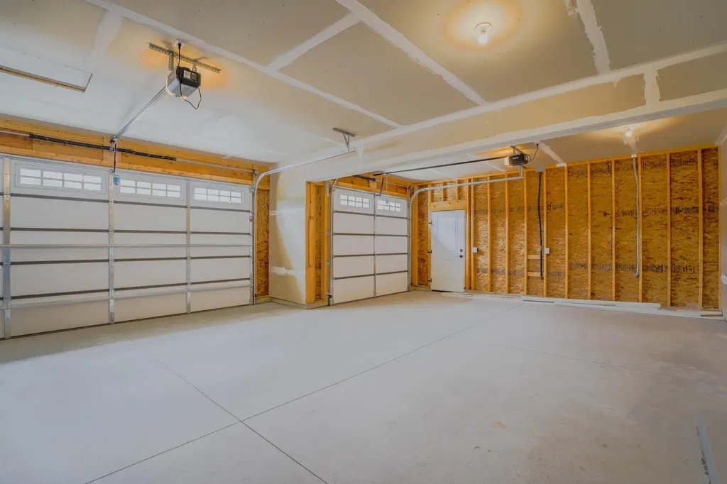 2050 Dakota Trail Rutland Charter Township MI 49058