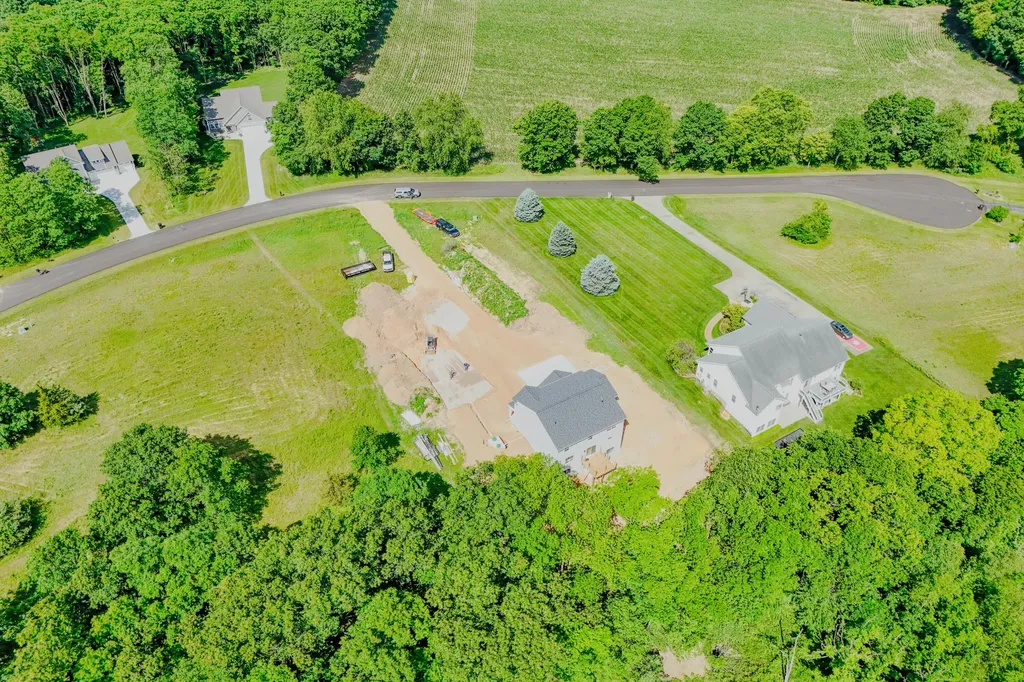 2050 Dakota Trail Rutland Charter Township MI 49058