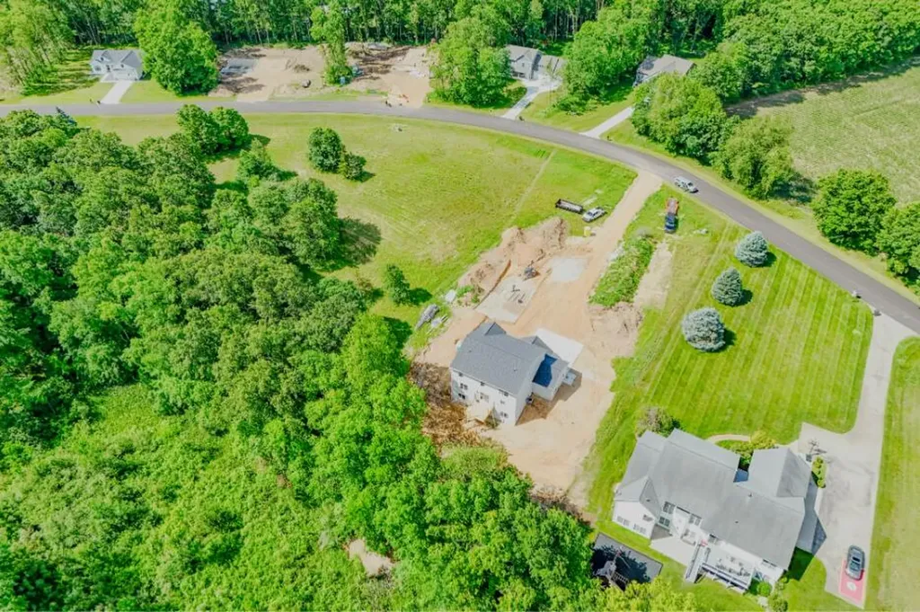 2050 Dakota Trail Rutland Charter Township MI 49058