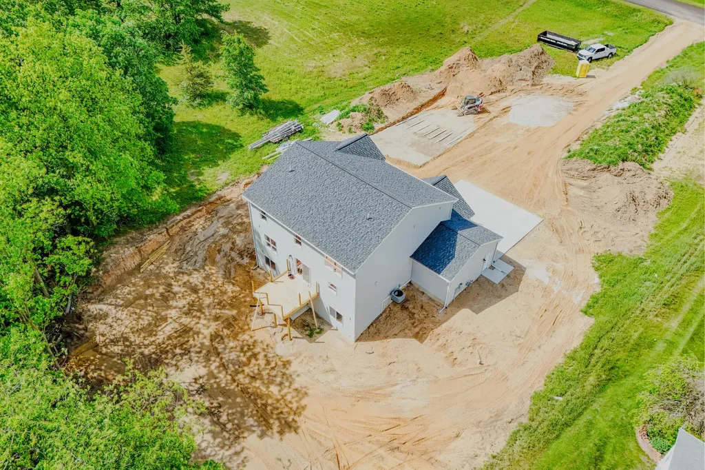 2050 Dakota Trail Rutland Charter Township MI 49058