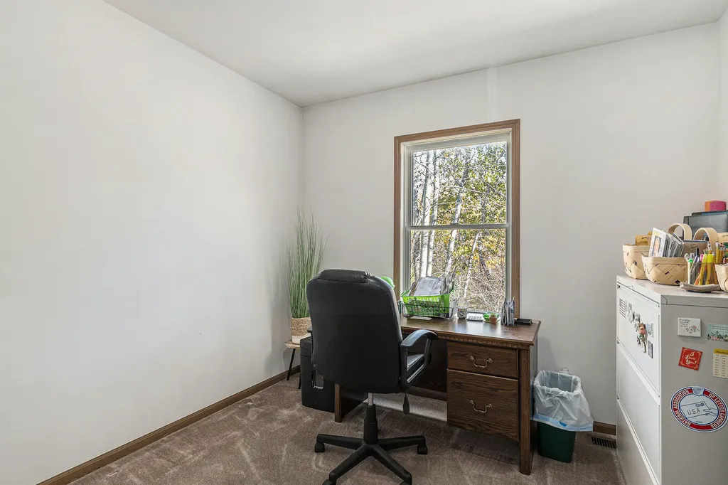 1021 Orchard Avenue Unknown City MI 49090