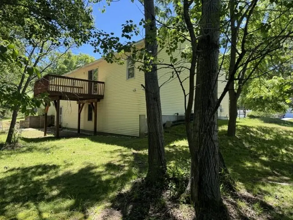 1021 Orchard Avenue Unknown City MI 49090