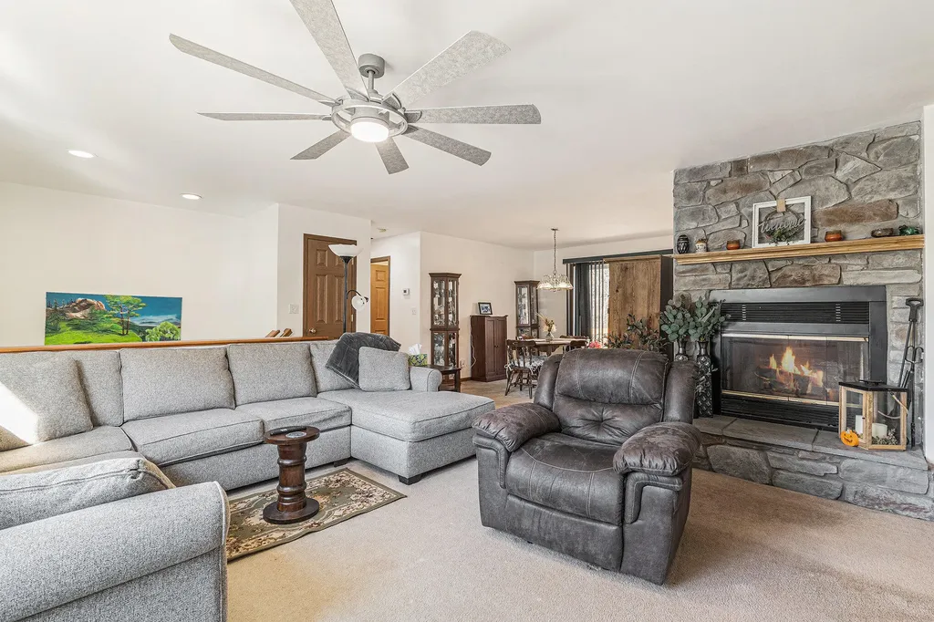 1021 Orchard Avenue Unknown City MI 49090