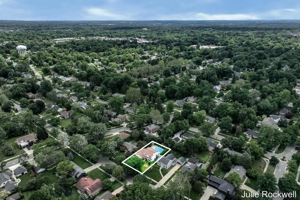 1433 Sherwood Avenue SE East Grand Rapids City MI 49506
