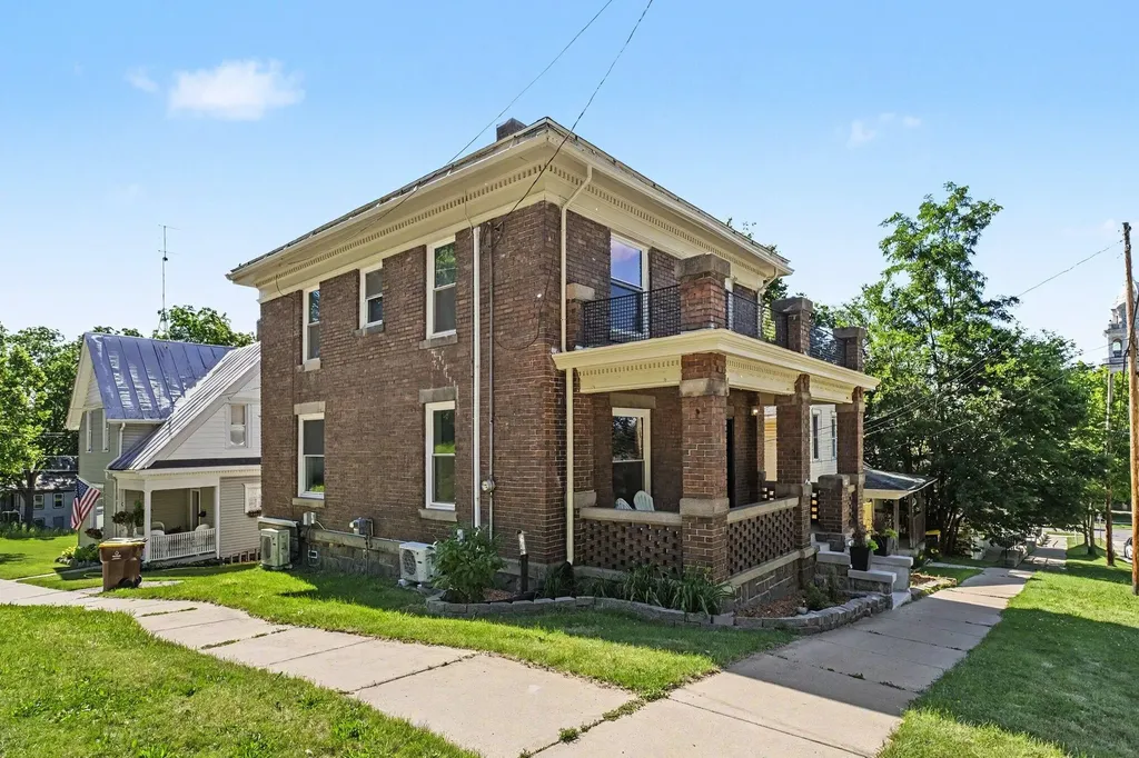 222 Union Street Ionia City MI 48846