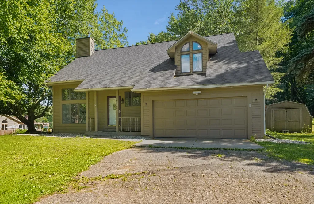 6463 W H Avenue Oshtemo Charter Township MI 49009