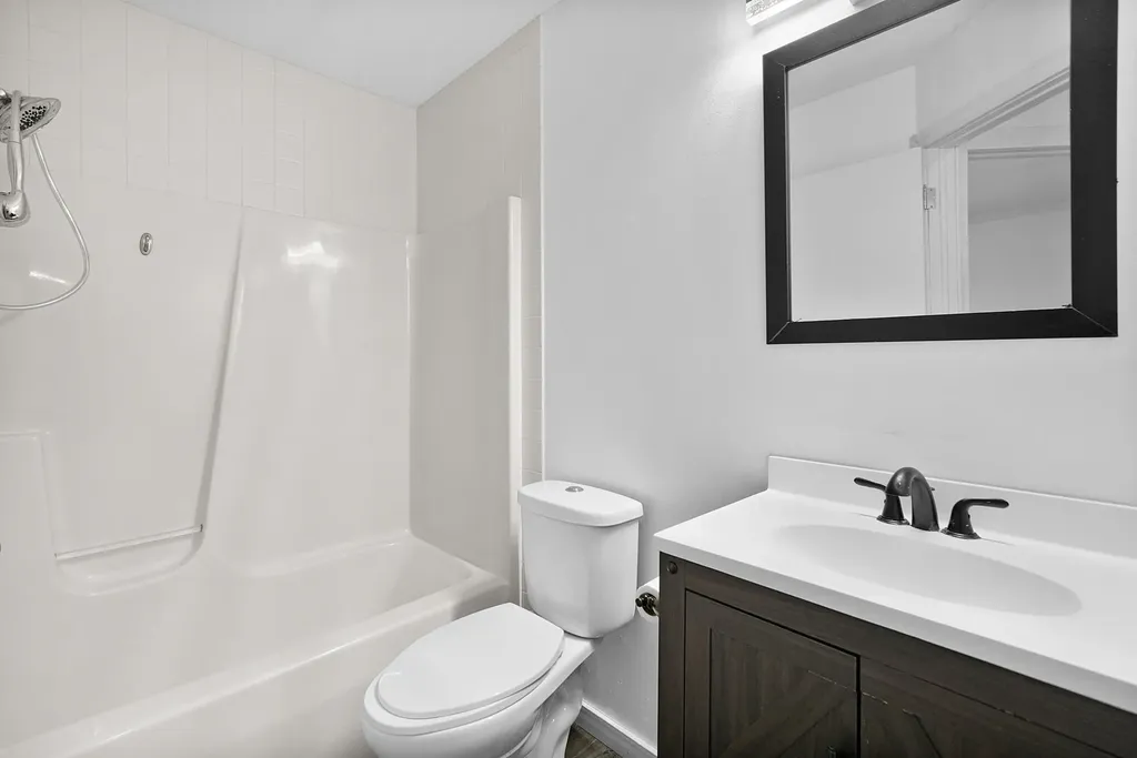 6463 W H Avenue Oshtemo Charter Township MI 49009
