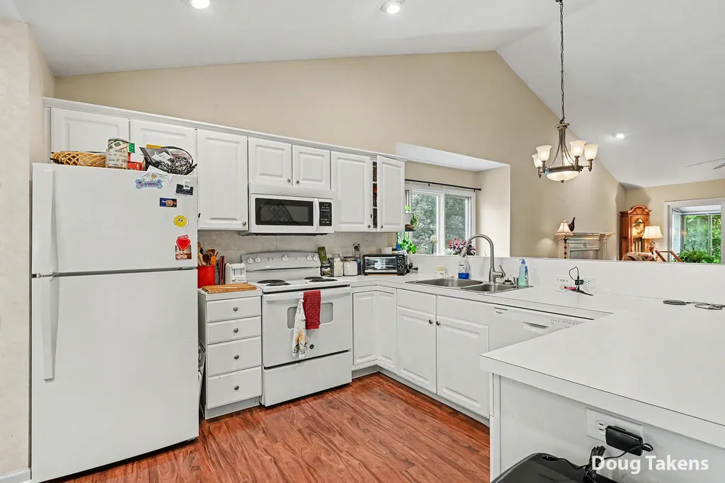 3344 Starboard Drive Park Township MI 49424