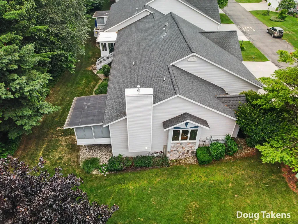 3344 Starboard Drive Park Township MI 49424