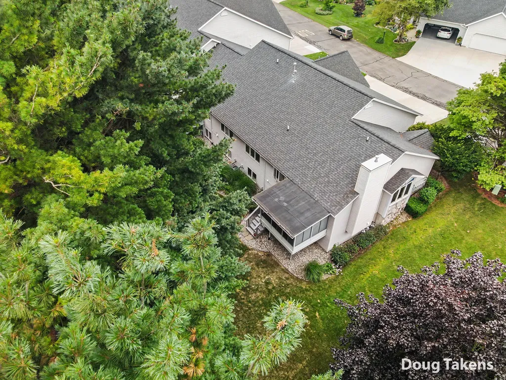 3344 Starboard Drive Park Township MI 49424