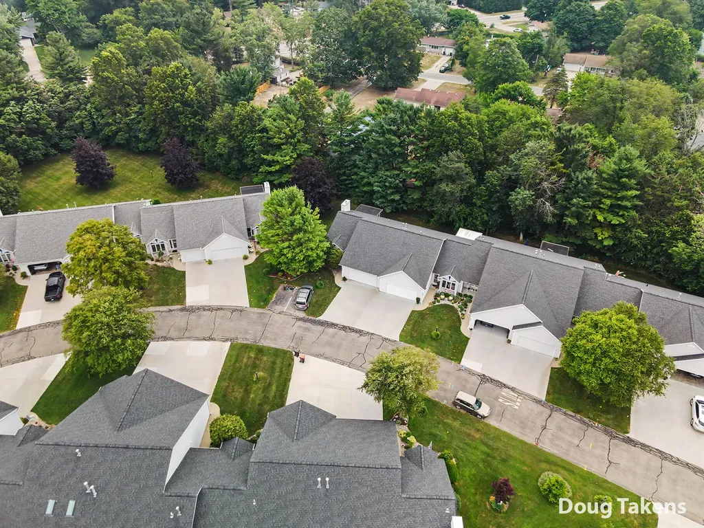 3344 Starboard Drive Park Township MI 49424