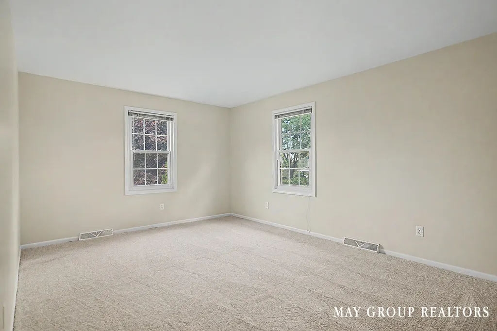 4840 Cresthill Drive NE Plainfield Charter Township MI 49525