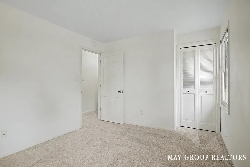 4840 Cresthill Drive NE Plainfield Charter Township MI 49525