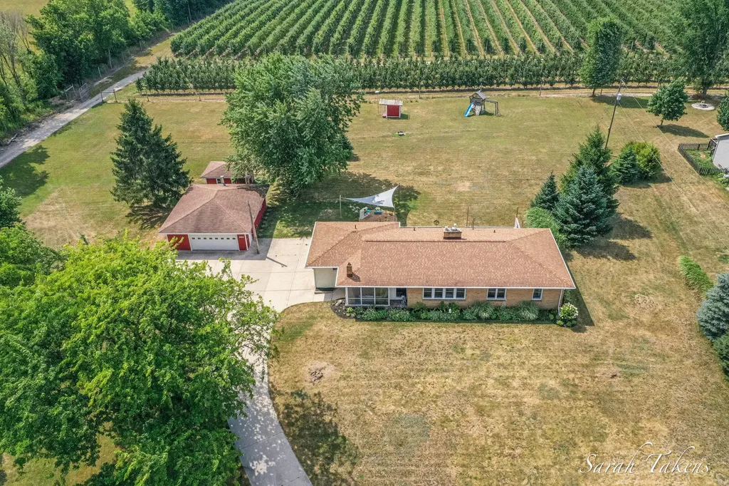 362 Broman Street NE Algoma Township MI 49345