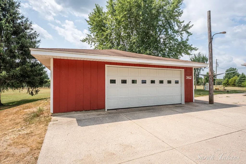362 Broman Street NE Algoma Township MI 49345