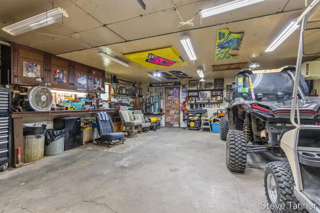 117 W Pine Street Unknown City MI 48829