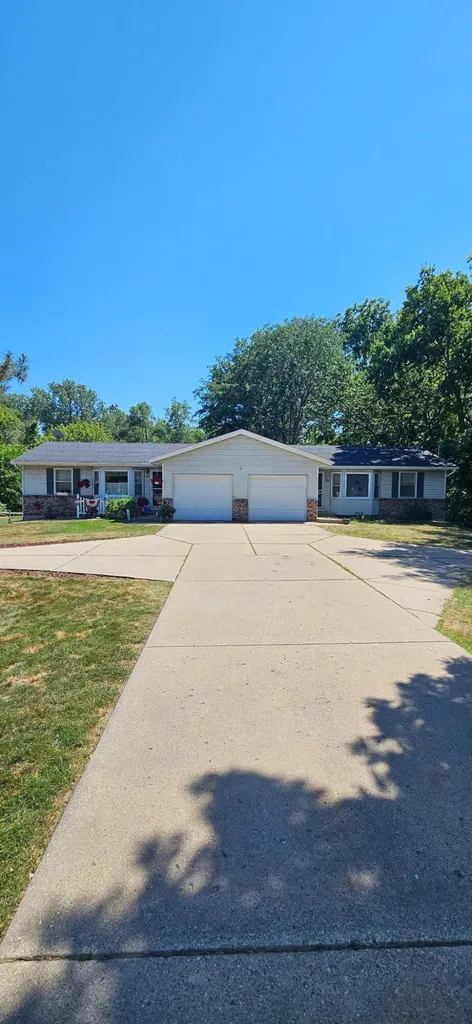 2572-2574 Prairie Street SW Wyoming City MI 49519