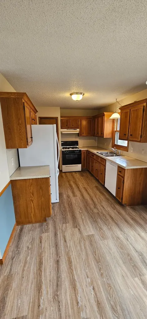 2572-2574 Prairie Street SW Wyoming City MI 49519