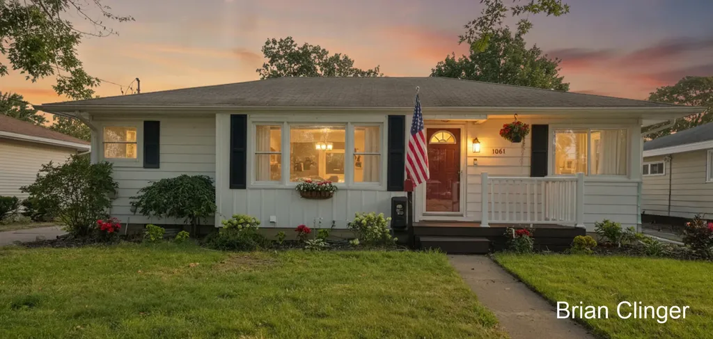 1061 Den Hertog Street SW Wyoming City MI 49509
