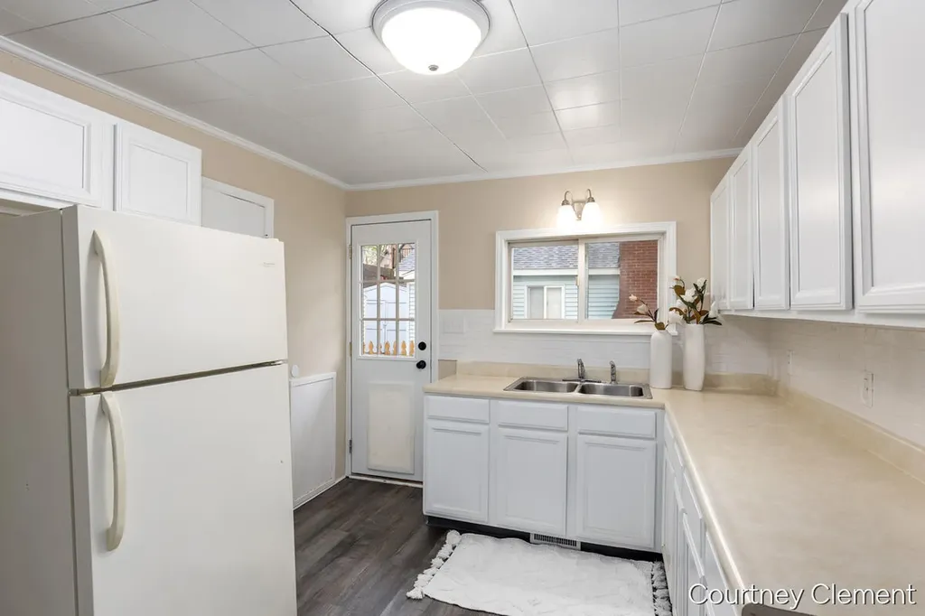 747 Kornoelje Drive NE Plainfield Charter Township MI 49321