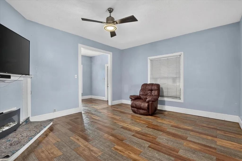 243 Delaware Street SE Grand Rapids City MI 49507