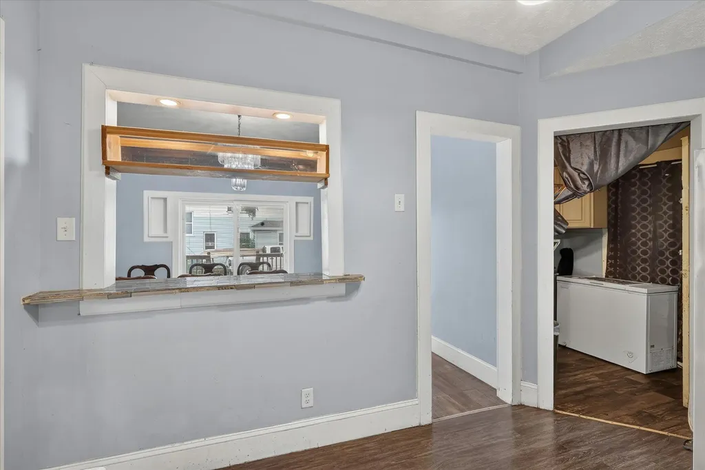 243 Delaware Street SE Grand Rapids City MI 49507