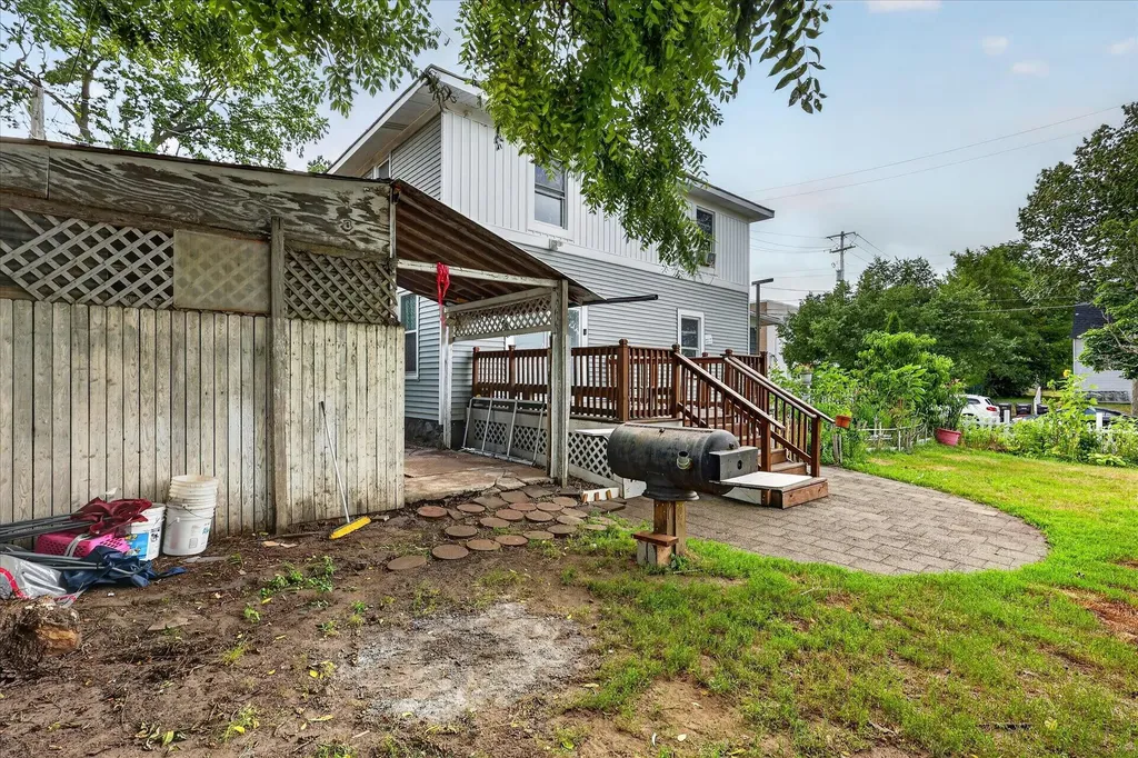 243 Delaware Street SE Grand Rapids City MI 49507